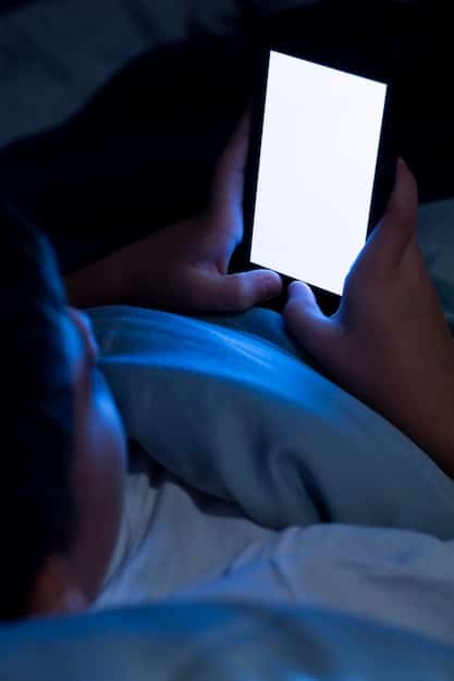 Blue Light & Sleep: Minimize Exposure for Better Rest (US)