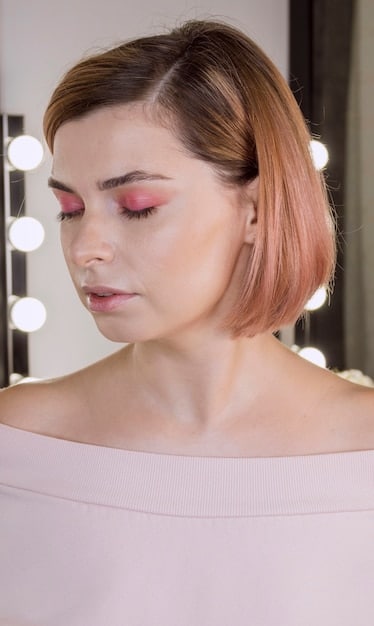 Master the Art of Contouring: Your 5-Step Guide to a Sculpted Face