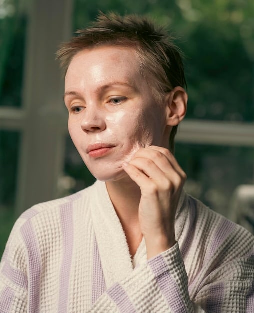 Dry Skin Relief: Hydrating Routine Restores Moisture in 7 Days